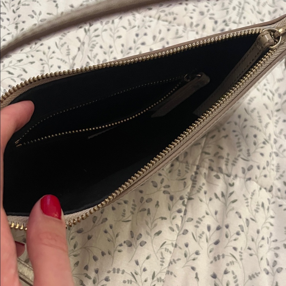 & Other Stories Tan Shoulder Bag - Picture 2 of 3